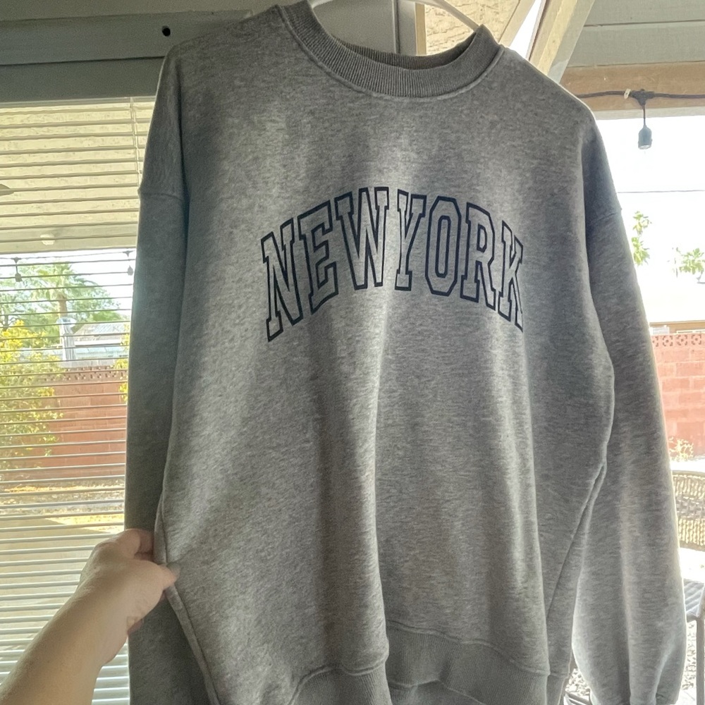 New York sweatshirt size S